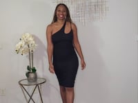 Weekend Essential | Midi Dress - Black