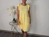 Ruffle my feathers yellow