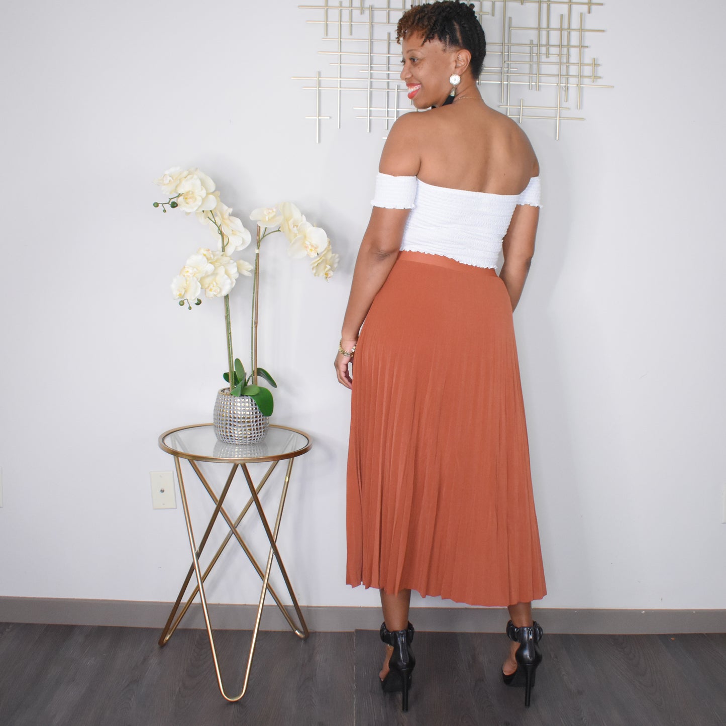 Classy As Ever | Pleated Maxi Skirt - Rust